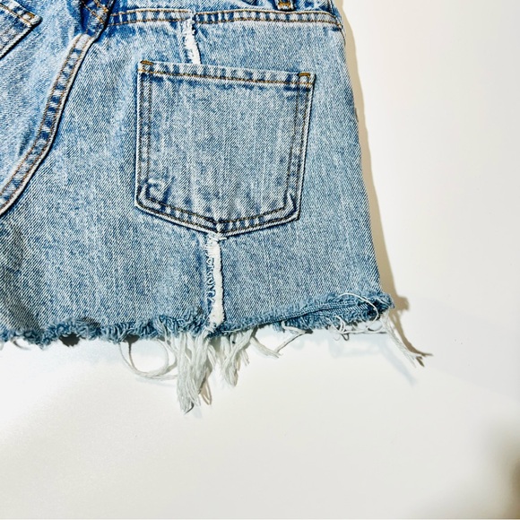 Revice Jean shorts High Rise Mom shorts distressed 100% cotton women size 26 - Picture 8 of 9